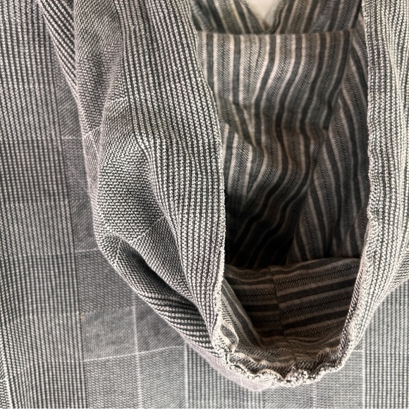 SMARTTHREADS Oversized Oregon Ducks Urban Hoodie. Black/white checked. Size S - Picture 2 of 9